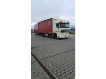 Kamion sa ceradom DAF XF 105 410