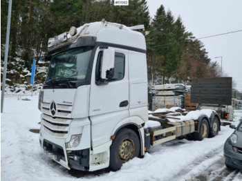 Kamion za prevoz kontejnera/ Kamion sa promenjivim sandukom MERCEDES-BENZ Actros 2551