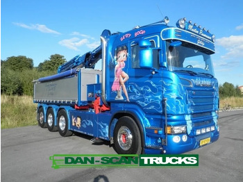 Kamion sa dizalicom SCANIA R 560