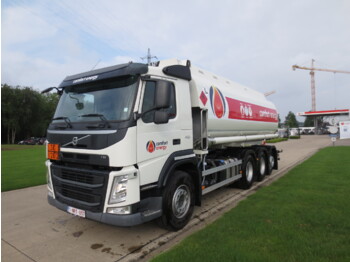 Kamion cisterna VOLVO FM