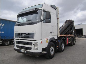 Kamion sa tovarnim sandukom VOLVO FH 520