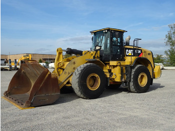 Utovarivač točkaš CATERPILLAR 972K