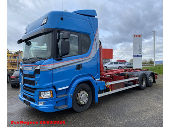 Kamion sa hidrauličnom kukom SCANIA G 450