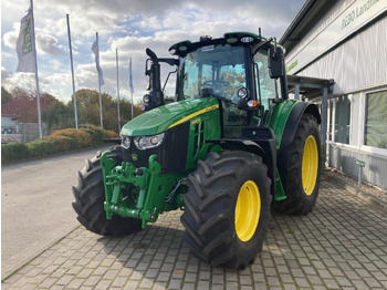 Traktor JOHN DEERE 6120M