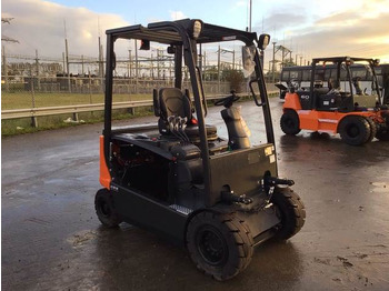 Električni viljuškar Doosan B25X-7 PLUS: slika 4