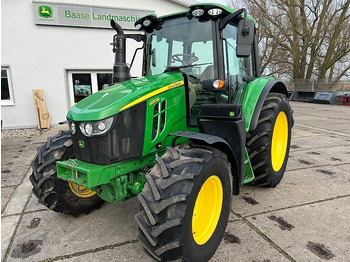 Traktor JOHN DEERE 6120M