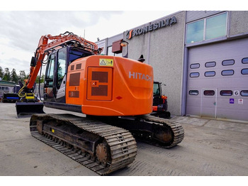 Bager guseničar Hitachi ZX225USLC-5B MARTTIINILLA: slika 3