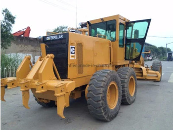 Grejder CATERPILLAR 140H