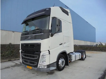 Tegljač VOLVO FH 420