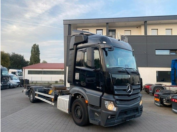 Kamion za prevoz kontejnera/ Kamion sa promenjivim sandukom Mercedes-Benz Actros 1842 BDF LBW 1845 2x: slika 4