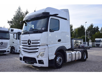 Tegljač MERCEDES-BENZ Actros 1845