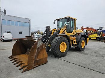 Utovarivač točkaš VOLVO L120H