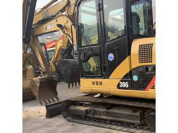 Mini bager CATERPILLAR 308 D