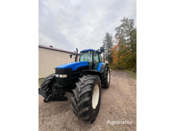 Traktor NEW HOLLAND TM190