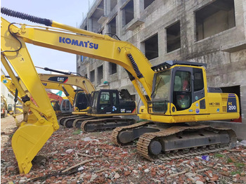 Bager guseničar KOMATSU PC200-8