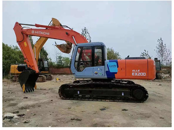 Bager HITACHI ZX200