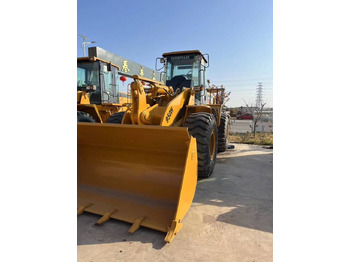 Utovarivač točkaš CATERPILLAR 950H