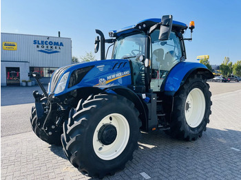 Traktor NEW HOLLAND T6