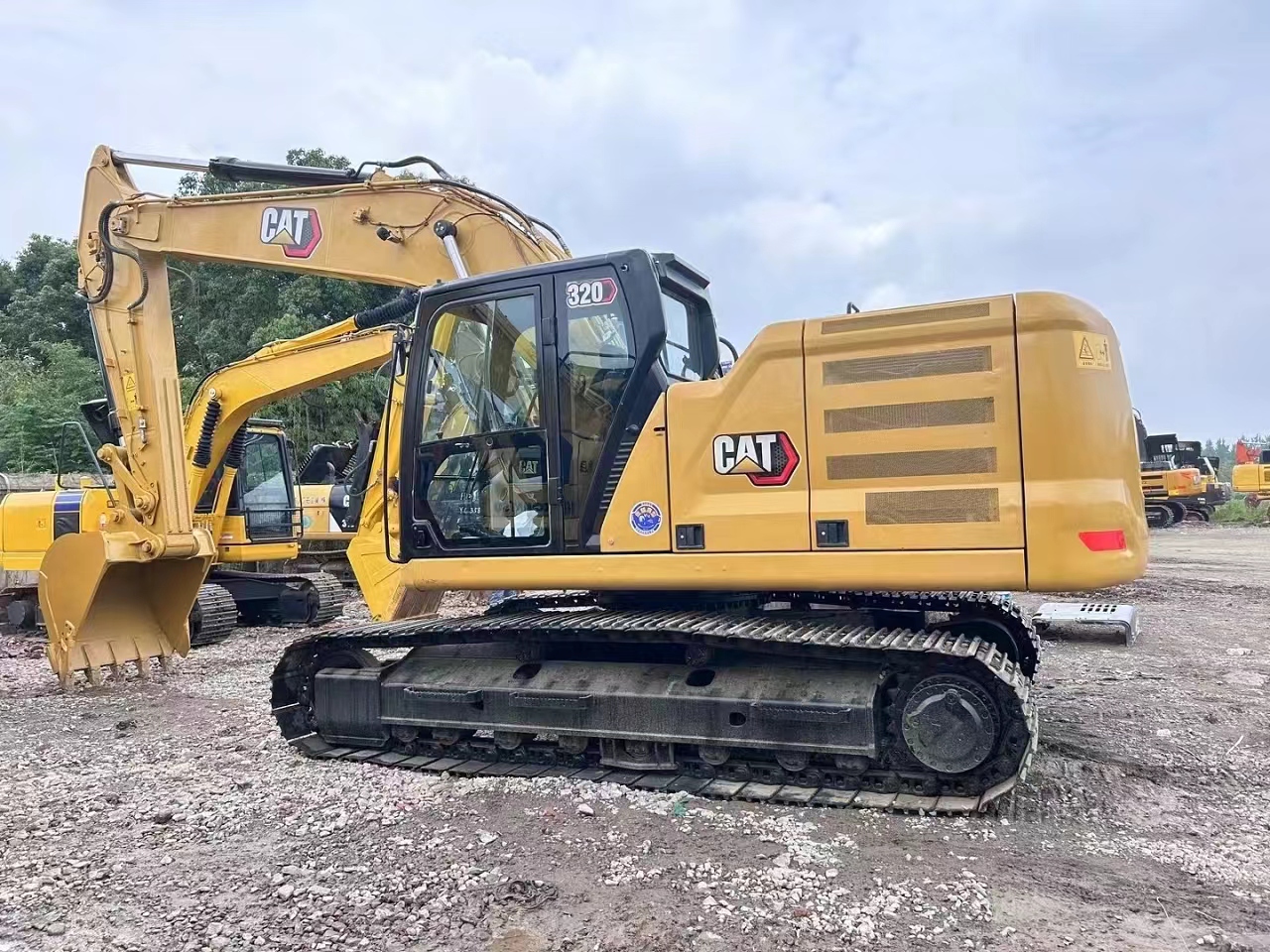 Bager guseničar CATERPILLAR 320GC