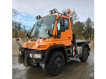 Korisno/ Posebno vozilo UNIMOG U300