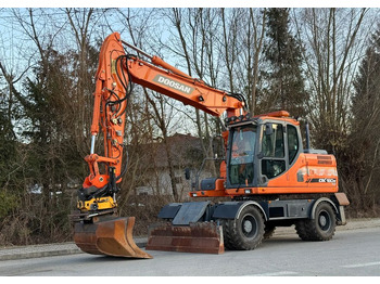 Bager točkaš DOOSAN DX160W