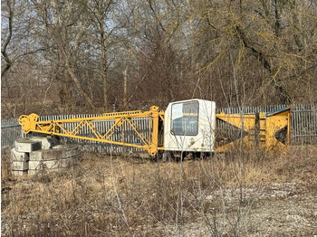 Toranjski kran LIEBHERR