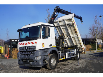 Kamion sa tovarnim sandukom MERCEDES-BENZ Arocs 1833