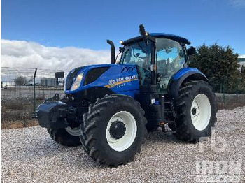 Traktor NEW HOLLAND T7