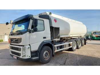 Kamion cisterna VOLVO FM