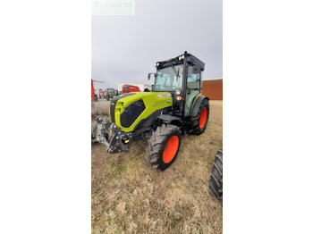 Traktor CLAAS Nexos