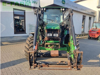 Traktor John Deere 5080m: slika 3