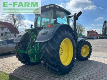 Traktor John Deere 6215r: slika 4