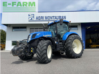 Traktor NEW HOLLAND T7.235