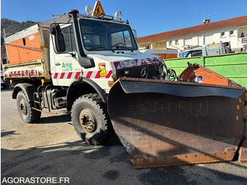 Kamion UNIMOG