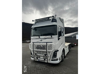 Kamion sa hidrauličnom kukom VOLVO FH16