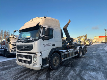 Kamion sa hidrauličnom kukom VOLVO FM13 500