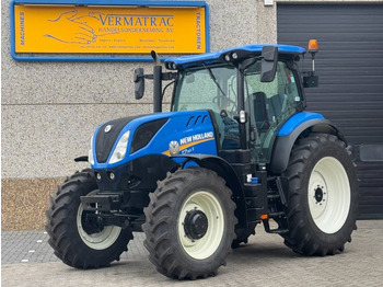 Traktor NEW HOLLAND T7