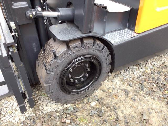 Lizing  Doosan B35X-7 PLUS Doosan B35X-7 PLUS: slika 15