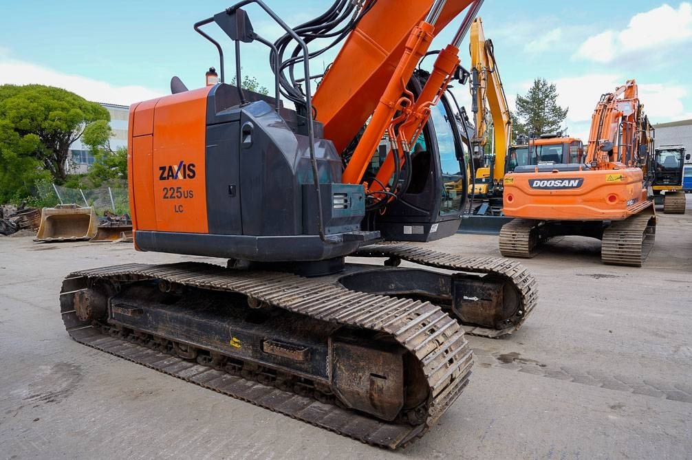 Bager guseničar Hitachi ZX225USLC-5B MARTTIINILLA: slika 8