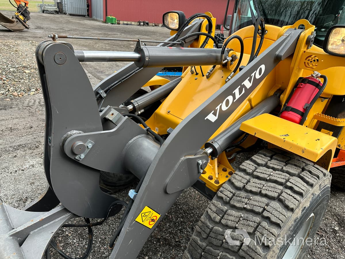 Lizing  Hjullastare Volvo L30GS + redskap Hjullastare Volvo L30GS + redskap: slika 14