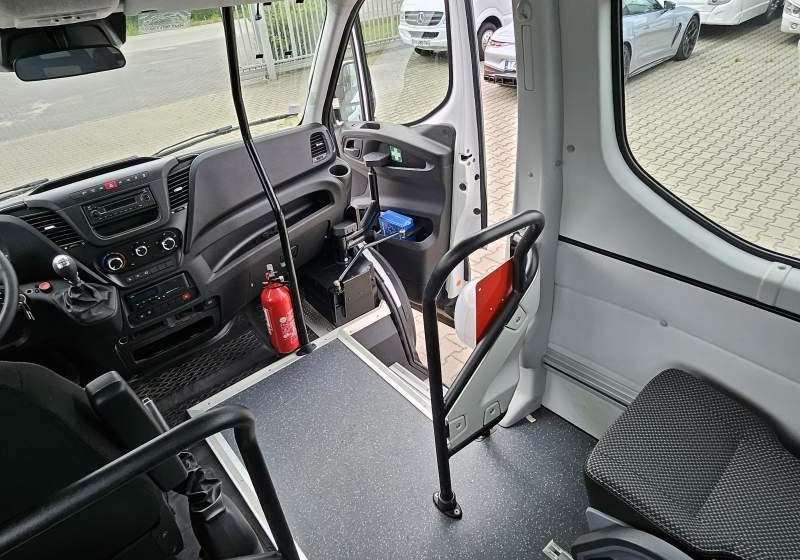 Minibus, Putnički kombi Iveco DAILY LINE A60C15 / 23 MIEJSCA / EURO 6: slika 26