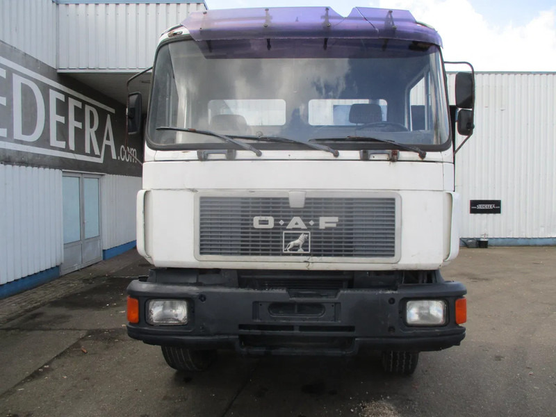 Kamion sa golom šasijom i zatvorenom kabinom MAN 25-272 , 6x4 , ZF Manual , 6 Cylinder: slika 6