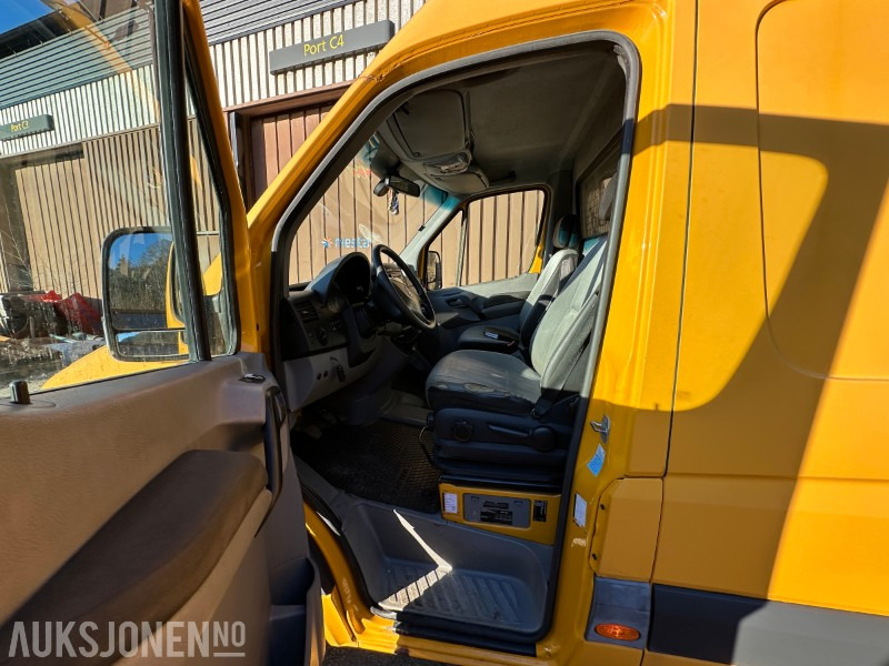 Dostavno vozilo 2013 Volkswagen Crafter m/INNREDNING/HENGERFESTE, 270799km: slika 16