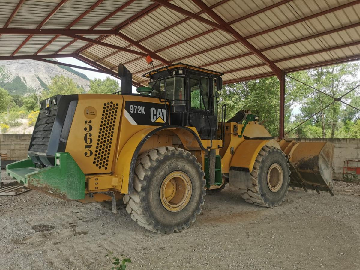 Utovarivač točkaš Caterpillar 972K: slika 18