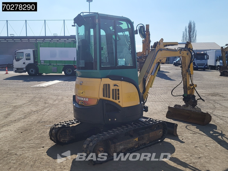 Mini bager Yanmar VIO25-4: slika 6