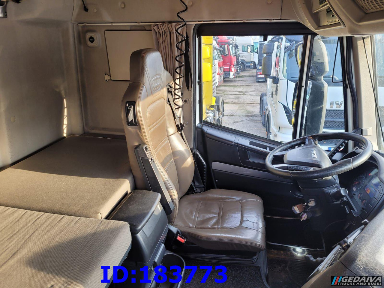 Tegljač IVECO Stralis 560 6X2  Euro6: slika 17