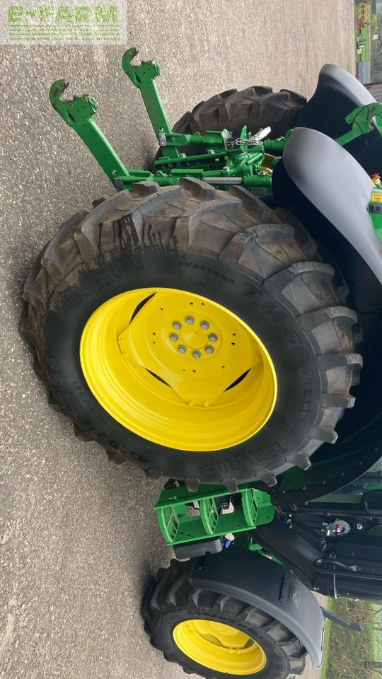 Traktor John Deere 6100 M: slika 16