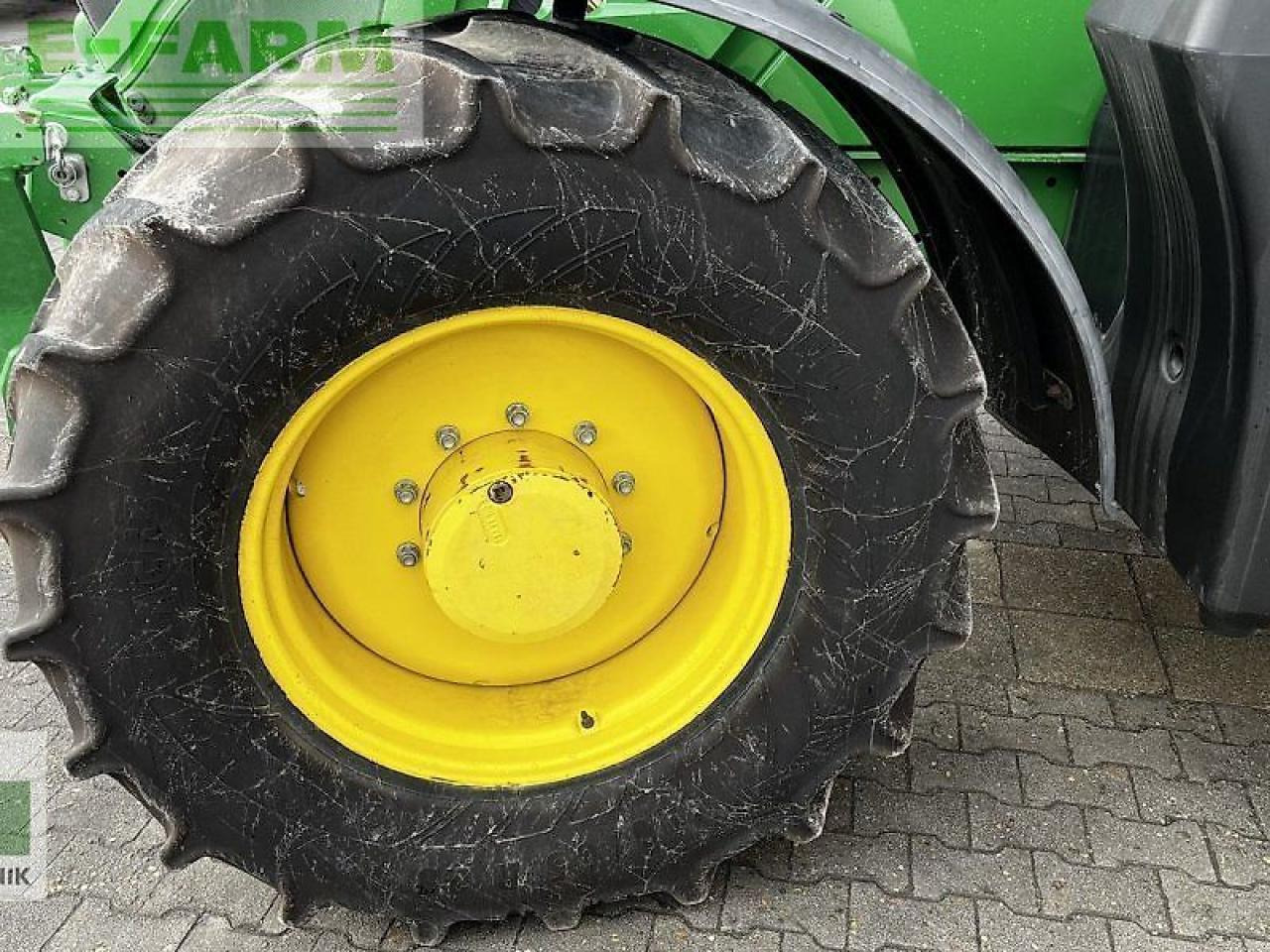 Traktor John Deere 6155m: slika 21