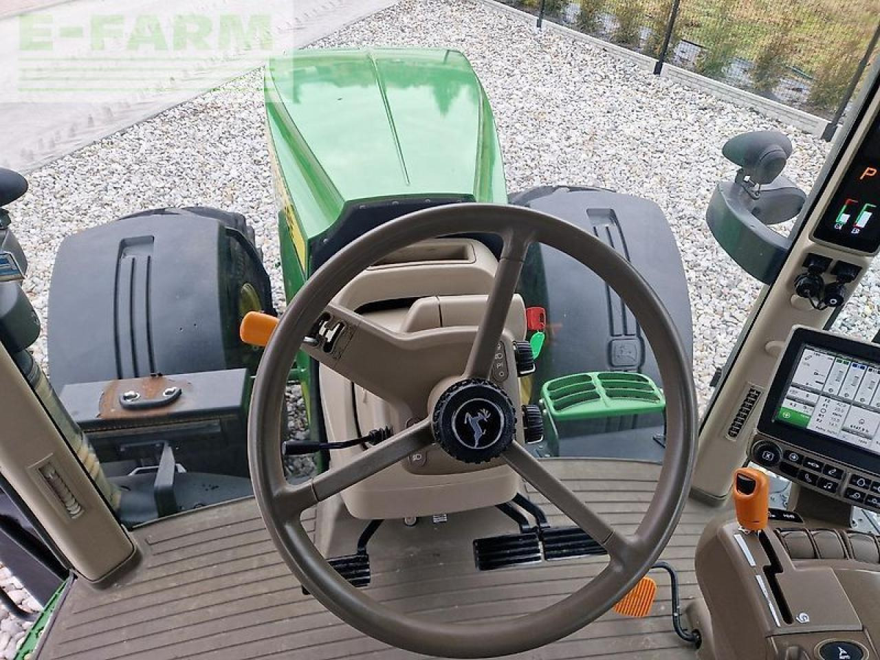 Traktor John Deere 7230r: slika 14