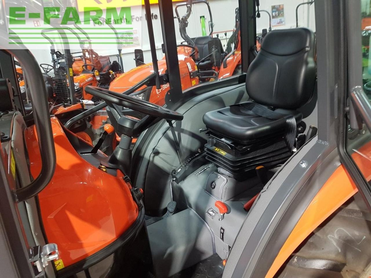 Traktor Kubota l1-382 h: slika 6